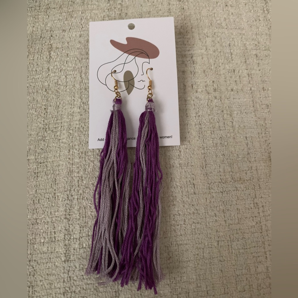 NWT Two Toned Purple Tassel Earings